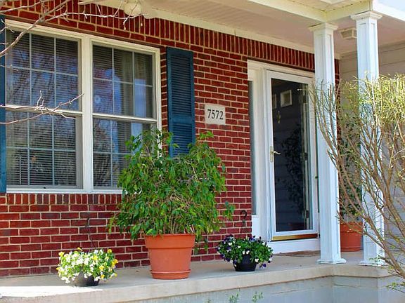 2nd image of 7572 Blue Holly Dr
