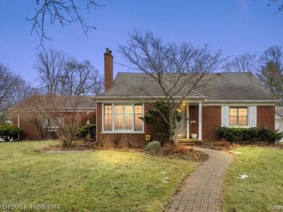 32350 Sheridan Dr, Beverly Hills, MI, 48025