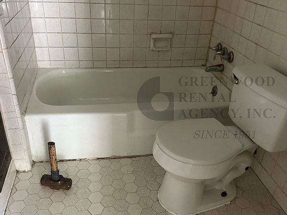 5th image of 126B S Ames St #B
