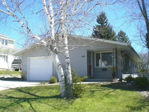 124 Bryant COURT, Sheboygan Falls, WI 53085