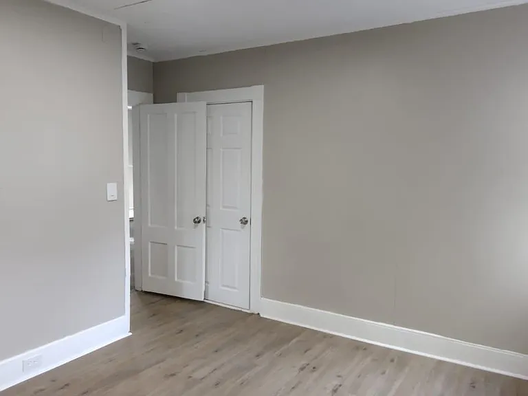 131 E School St #2 — Photo 11