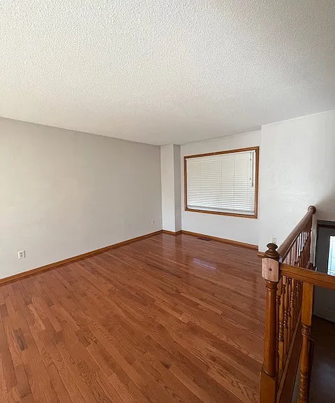 10918 Kentucky Ave N — Photo 29