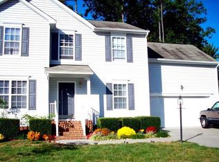 2106 Holding Pond Ln, Midlothian, VA 23112