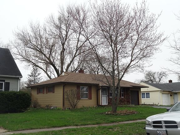 3rd image of 2128 Lawndale Ave