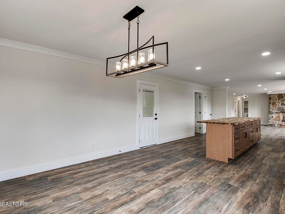19th image of 153 County Road 554