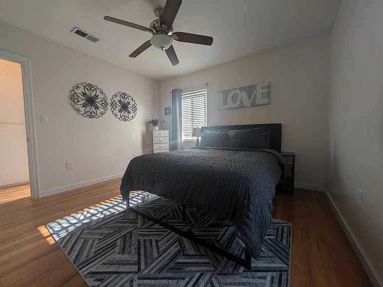 585 Marie Ave — Photo 19
