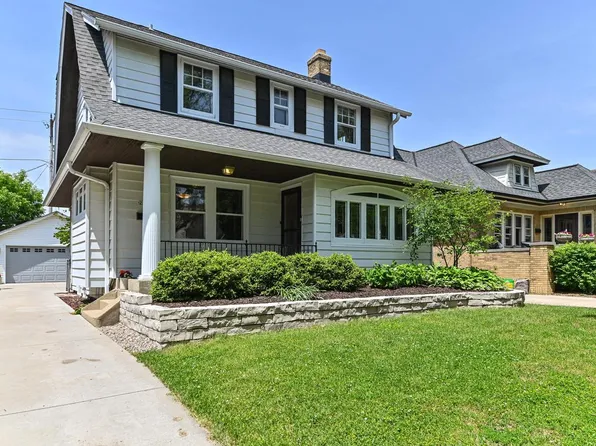 2121 North 60th STREET, Milwaukee, WI 53208