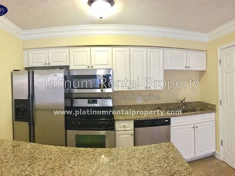 6980 Roswell Rd NE #L5 — Photo 14