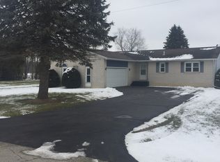 12185 County Line Rd, Valparaiso, IN 46383