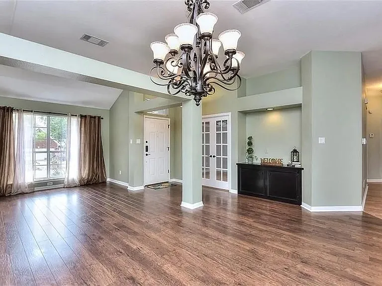 201 Rio Vista Dr — Photo 7