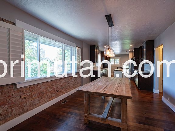5th image of 1367 E Thornton Ave