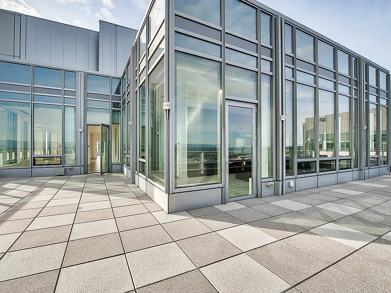 2,400 square feet of outdoor living space with incredible views, Residence S3301