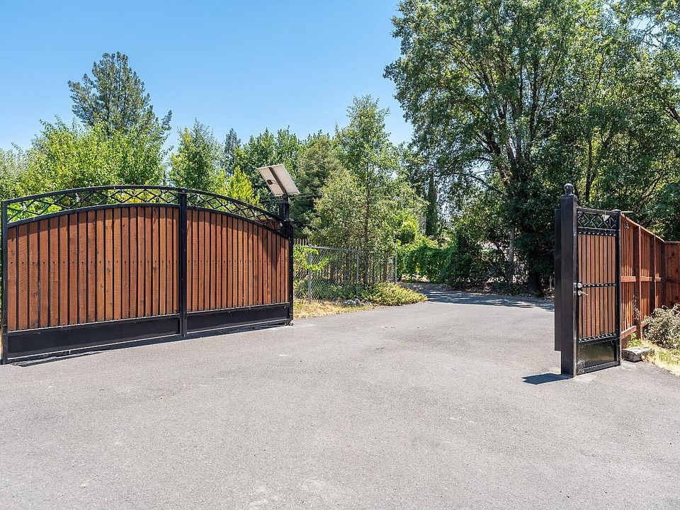 1st image of 340 Milani Drive