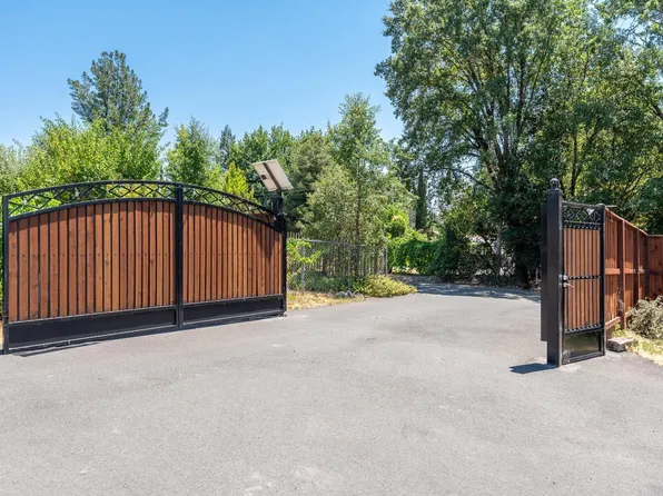 340 Milani Drive, Ukiah, CA 95482