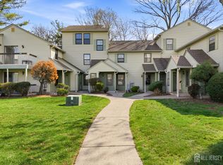 1507 Woodbridge Commons Way, Iselin, NJ