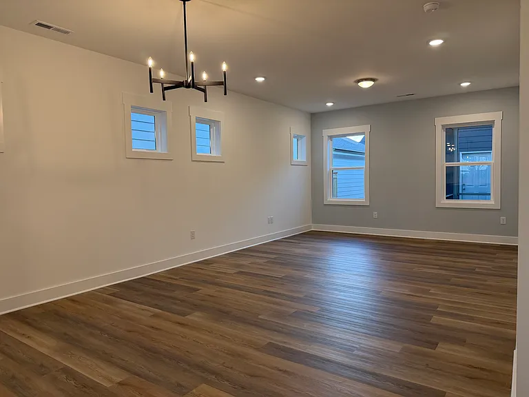 350 Cottage Hill Way — Photo 20
