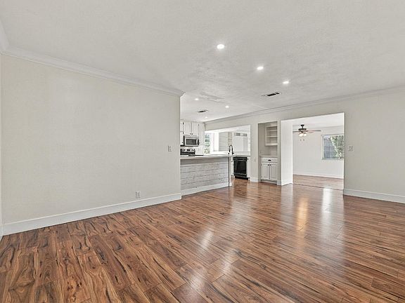5th image of 2149 Allston Place