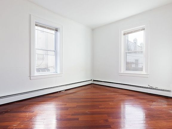 4th image of 8316 6th Ave #1
