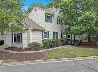 913 Lakecrest Ct, Newport News, VA 23602