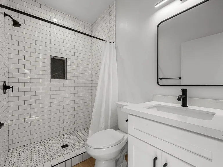 4189 Leimert Blvd — Photo 22