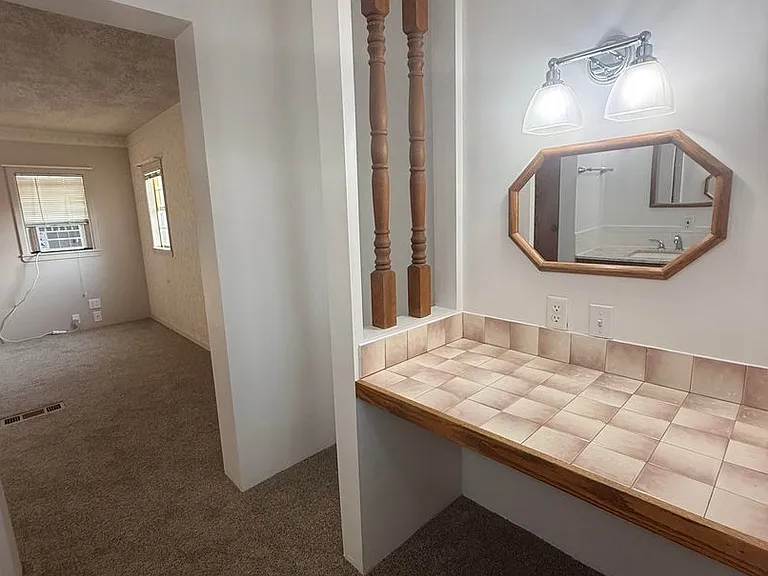 114 Linden Dr — Photo 16