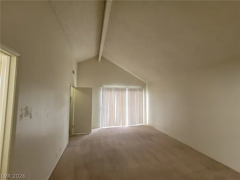 4760 Woodridge Rd — Photo 56