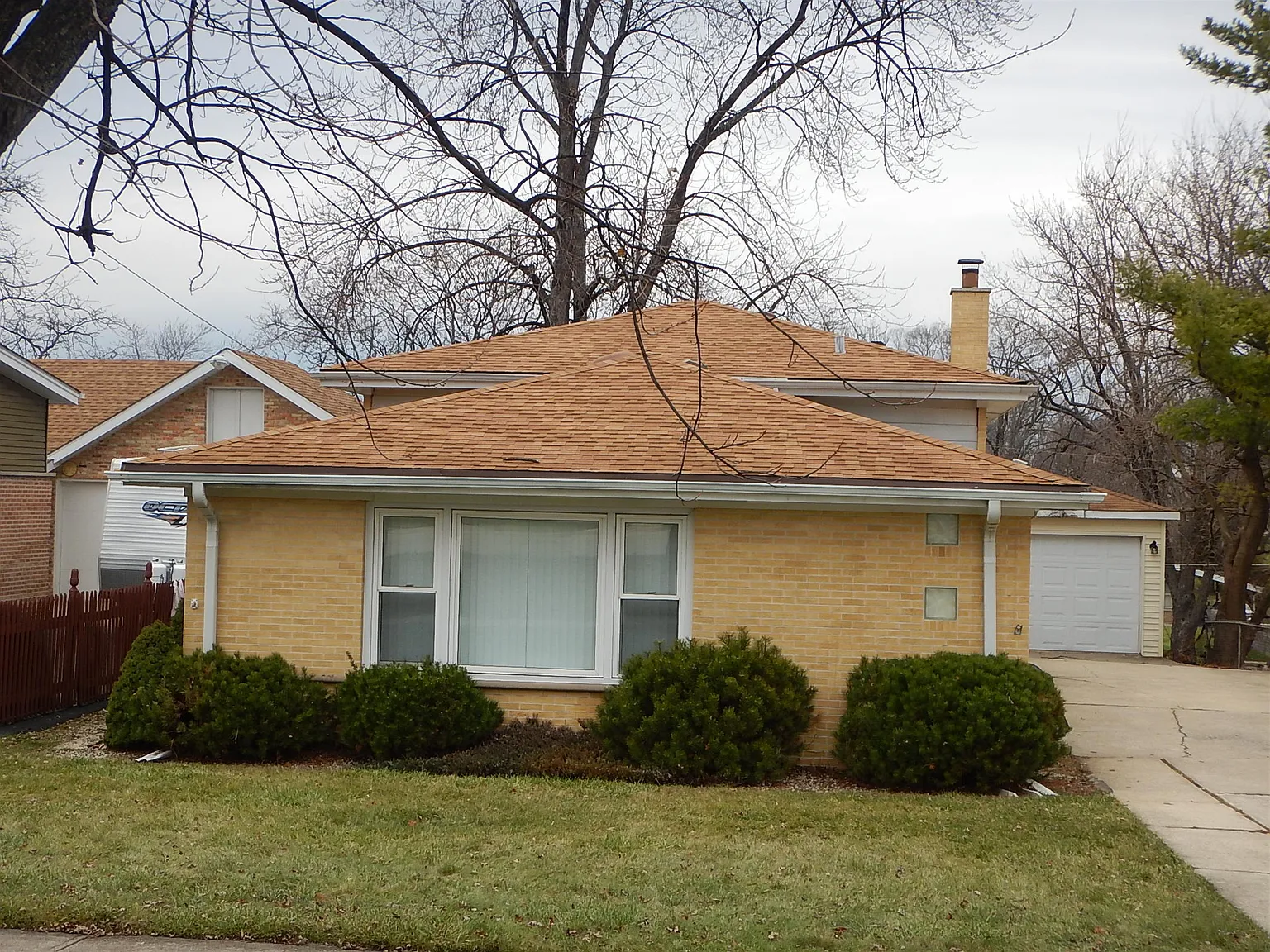 19 E Peiffer Ave photo 1
