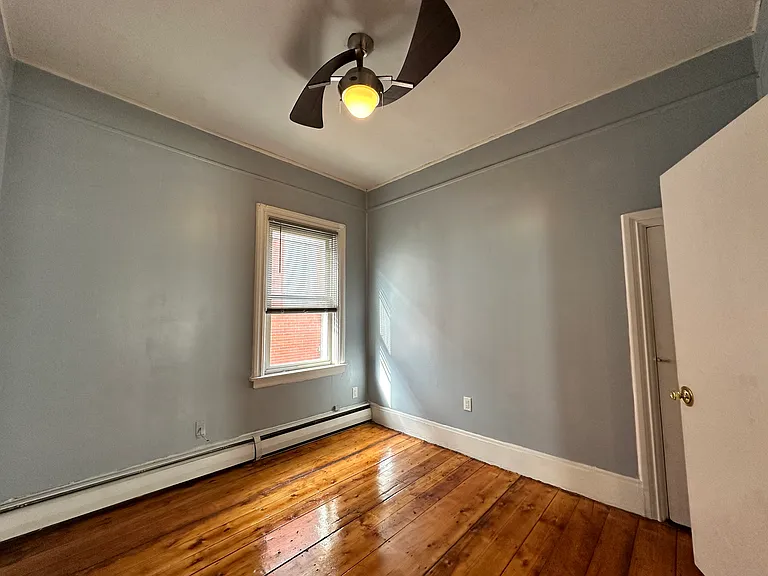 89 America St #2 — Photo 22
