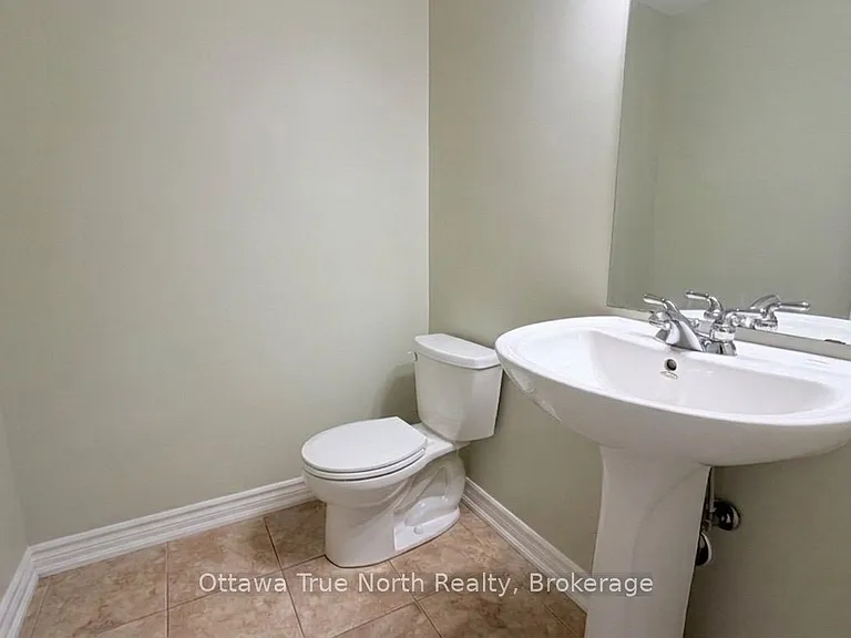 308 Glenbrae Ave S — Photo 8