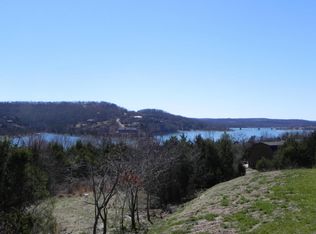 545 Hillcrest Dr, Ridgedale, MO 65739