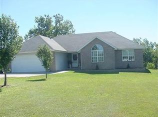 229 Munson Hill Dr, Marshfield, MO 65706