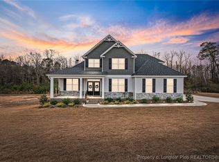 6124 Shannon Woods Way, Hope Mills, NC 28348