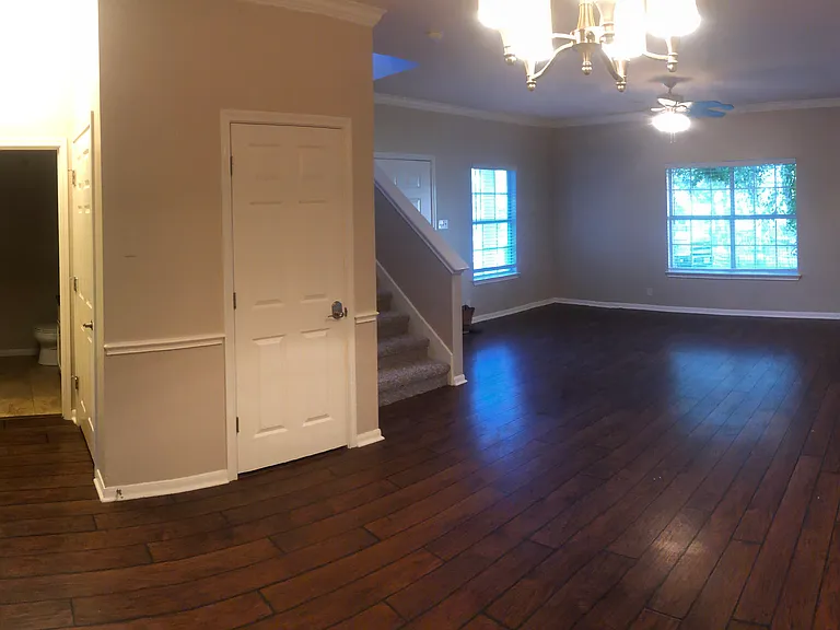 6 Gentlebrook Bnd #B — Photo 4