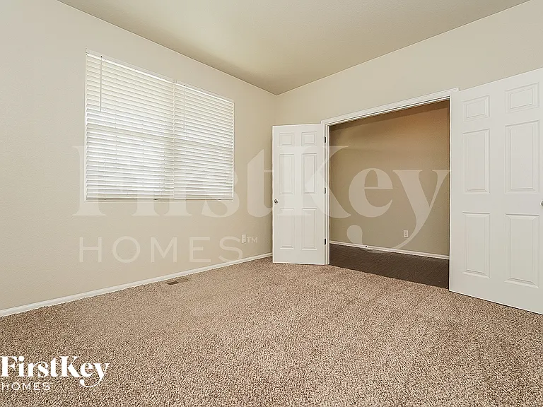 2349 Shipman St — Photo 10