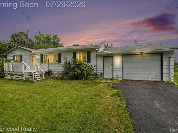 6317 E Coldwater Rd, Flint, MI 48506