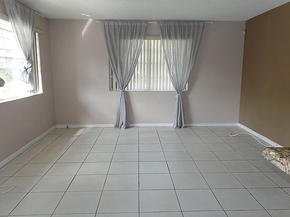 5th image of 11463 NW 42nd St #1