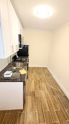Rented by United Realty Equities | media 12