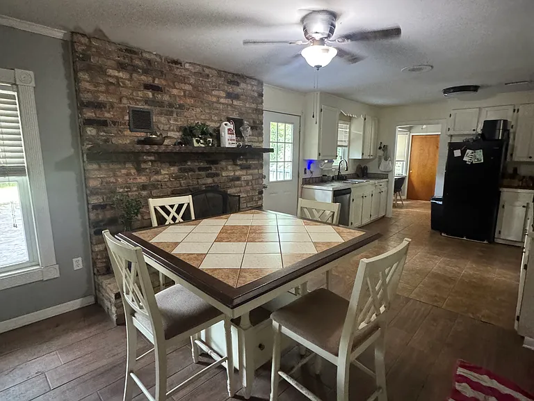 2808 Williamsburg Rd — Photo 14