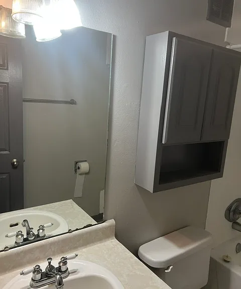 2450 Shaker Ct #5 — Photo 15