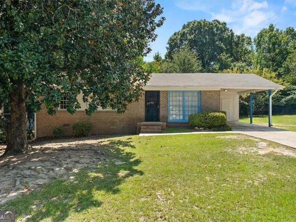 4274 W Oak Dr, Macon, GA 31210