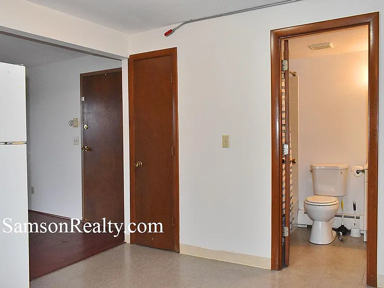 1 Woodward Ave #2 — Photo 11