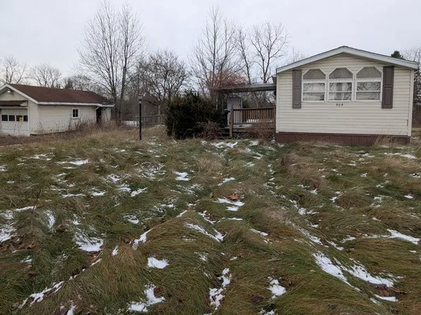 305 Main St, Callensburg, PA 16213