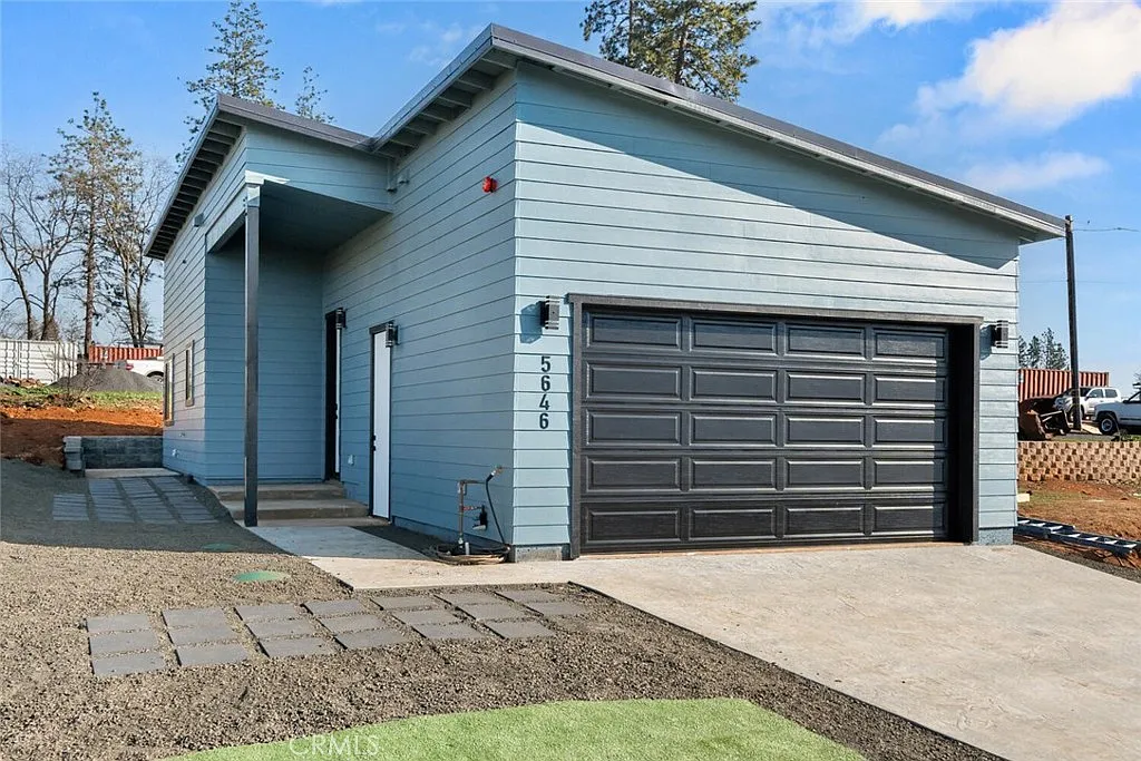 5646 Sierra Park Dr photo 1