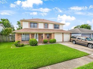 10910 Willowbrae Dr, New Orleans, LA 70127