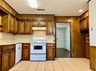 2 bed, 1.0 bath, 896 sqft, $750, Lubbock, TX 79423