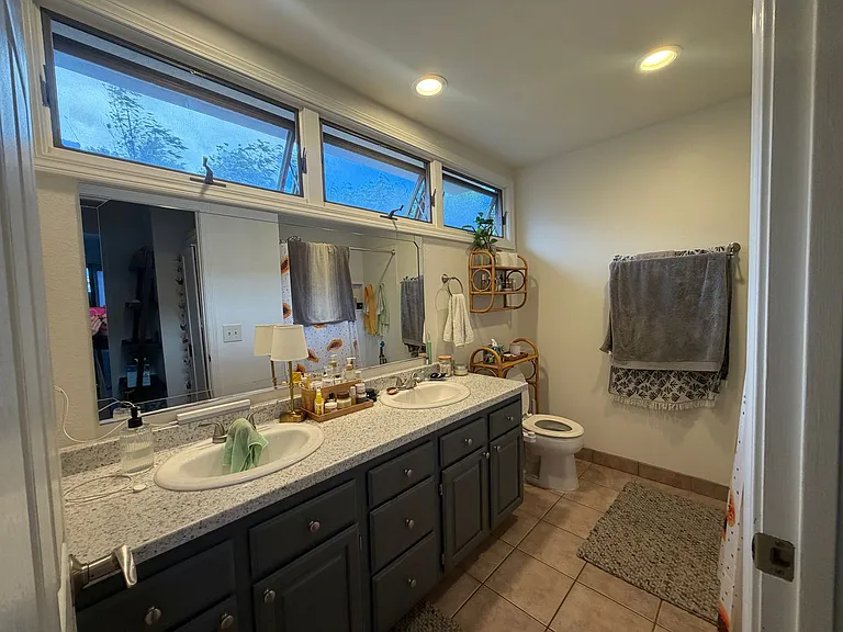 5204 Lower Honoapiilani Rd — Photo 11