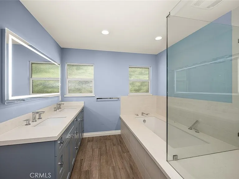 117 Catherine Park Dr — Photo 18