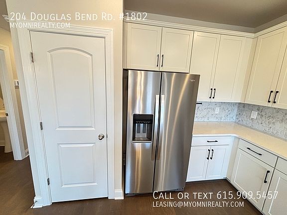 5th image of 204 Douglas Bend Rd #1802