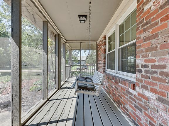 4th image of 8451 Gallant Fox Dr
