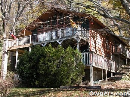 Double decks and great room face west